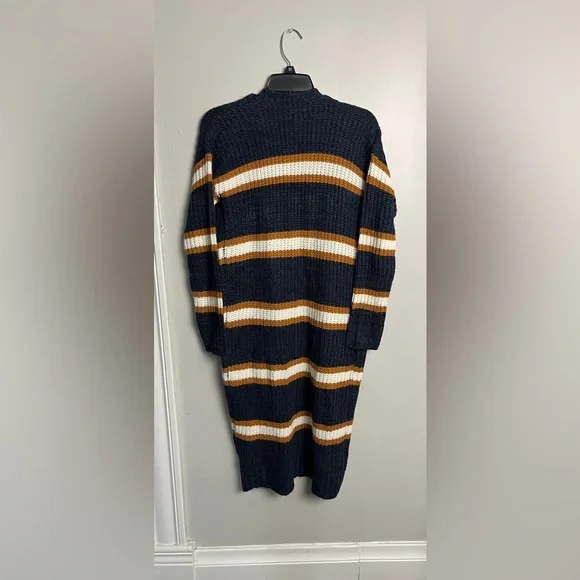 Pink Rose cardigan - Picture 6 of 9